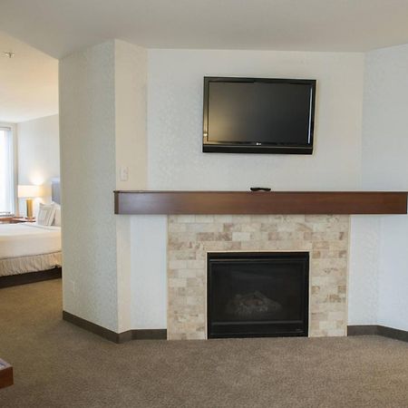 Springhill Suites By Marriott Logan Exterior foto